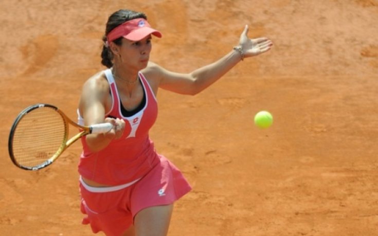 Каталунци представят Пиронкова като американка