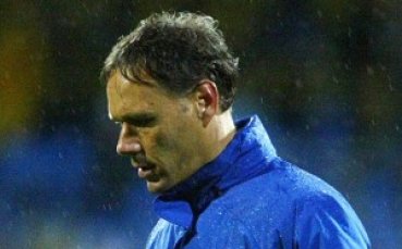 Ван Бастен: Напрежението е изцяло върху Франция