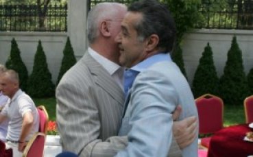 Оправдаха Бекали за даване на подкуп