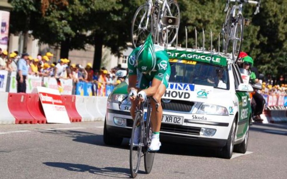Хусховд спечели втория етап на Тура, води Валверде