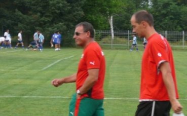 Юношите ни заминават утре за Евро 2008