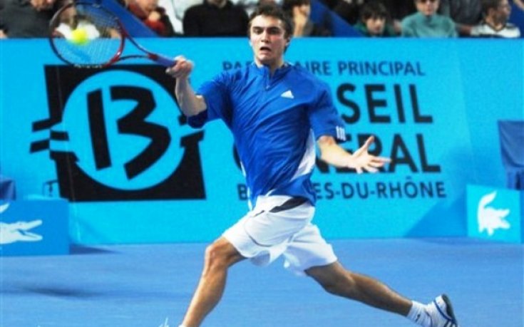 Симон спечели титлата в Индианаполис