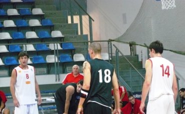 Нова проверка срещу Македония довечера