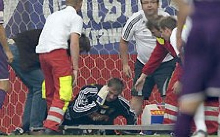 Вратар на път да загуби слуха си заради фенове