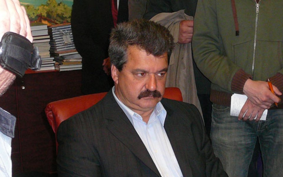 Батков: Какво да направя? Да взема Бербатов ли?