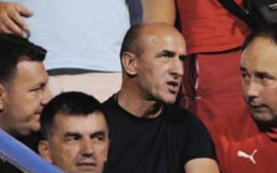 Йешич преговаря с черногорски тим