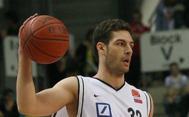ФИБА Свят решава за Евтимови