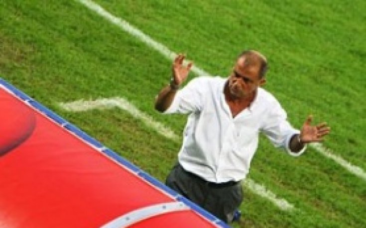 Фатих Терим продължи договора си с Турция