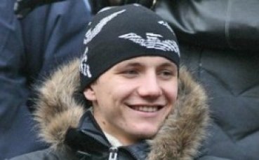 Павлюченко си играе с Тотнъм, вбесява шефовете си
