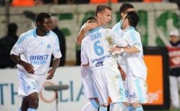 Марсилия продължава да гони Лион по петите