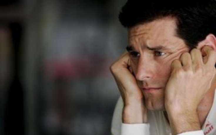 Автомобил блъсна Марк Уебър, докато караше колело