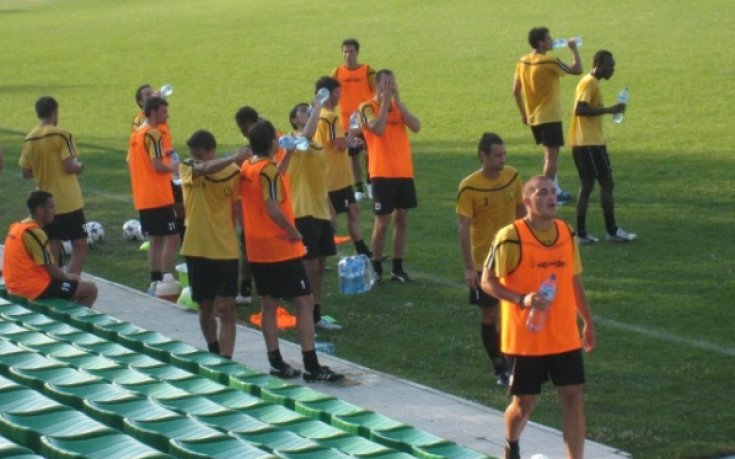 Костадин Хазуров