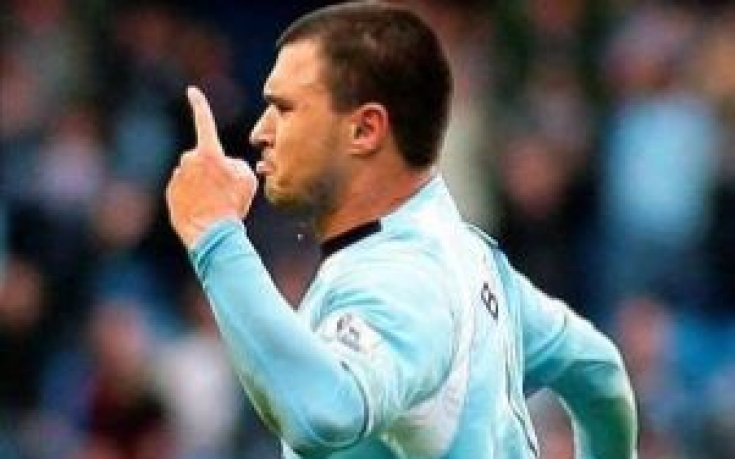 Божинов вече тича, дриблира и шутира