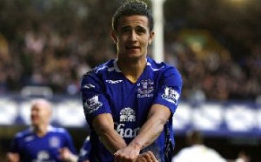 Кейхил се врече във вярност на Евертън