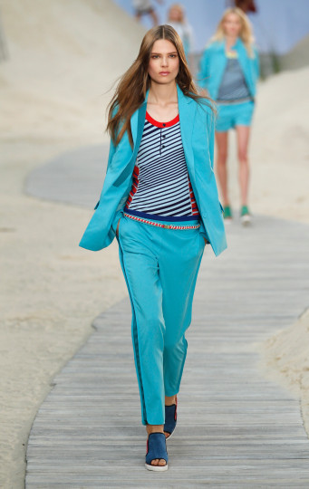 Модерни в тюркоазено - снимка 19