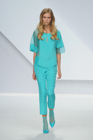 Модерни в тюркоазено - снимка 11