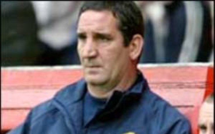 Сбраджиа остава начело на Съндърланд