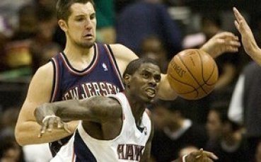 Атланта спечели срещу Чикаго с 41 точки на Джо Джонсън