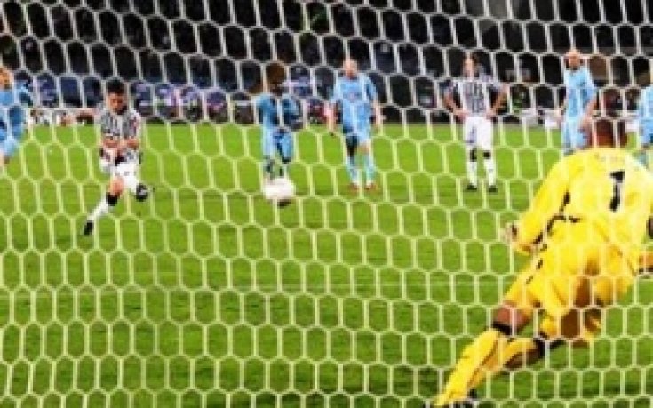 Реднап: Отхвърлихме оферта за Гомес