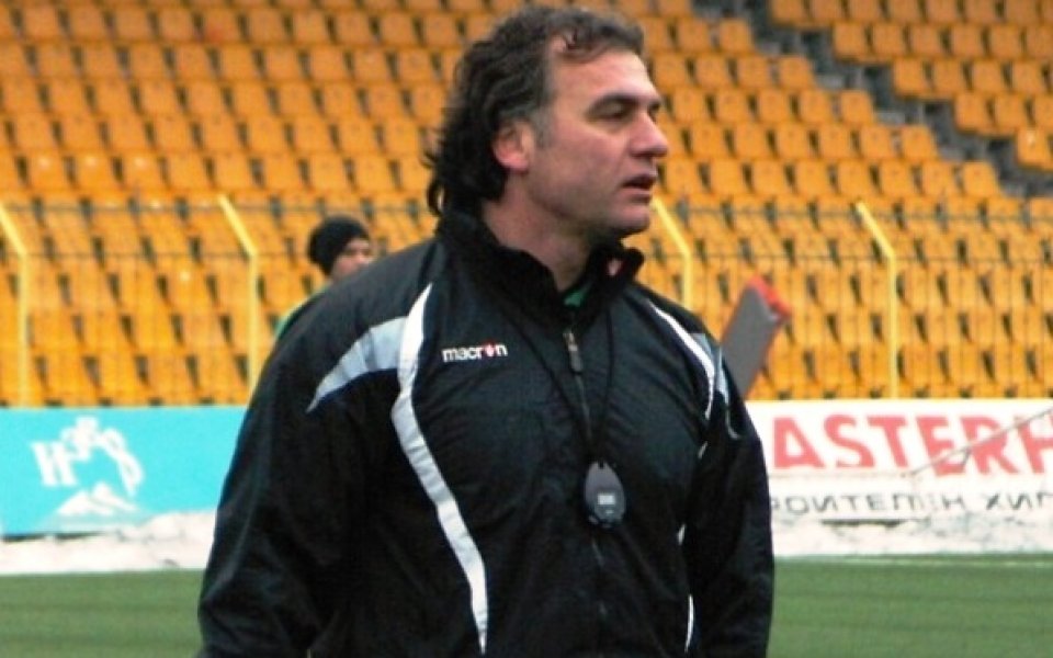 Иван Цветанов е новият помощник треньор в щаба на Нафтекс