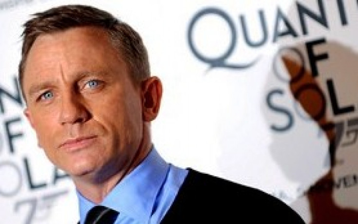 Лацио и Ювентус не се биха, Джеймс Бонд ги наблюдава