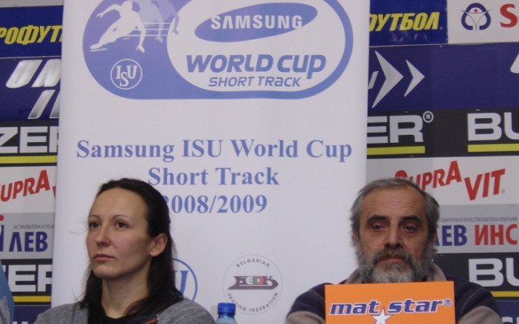 Подкрепяш Жени и взимаш LCD-телевизори, GSM-и и Mp3-players