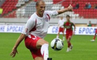 Трета контрола без гол за Амкар Перм