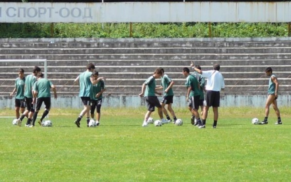 Зидан отмъкна Камбон от Литекс