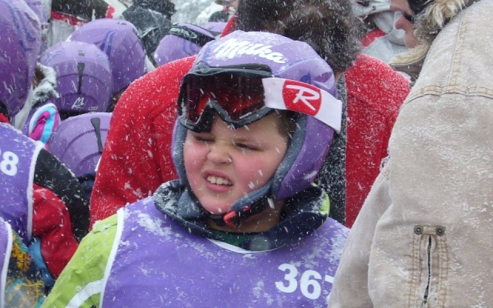 Деца се учат да карат ски на Витоша - безплатно