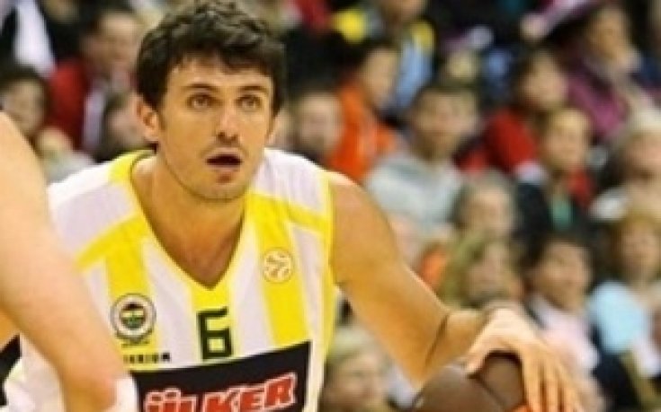 Тюркчан: Искам да съм част от бъдещето на Фенербахче