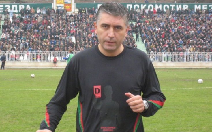 Генов почива в 19-ия кръг на А група