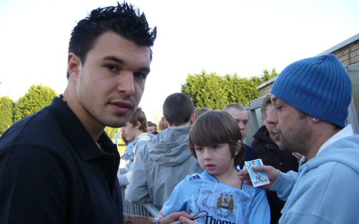 Марк Хюз: Божинов е опция за мача срещу Съндърланд