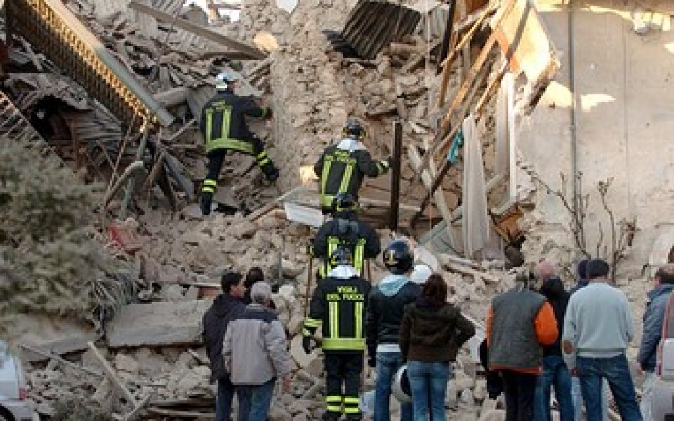 Минута мълчание в Италия заради земетресението