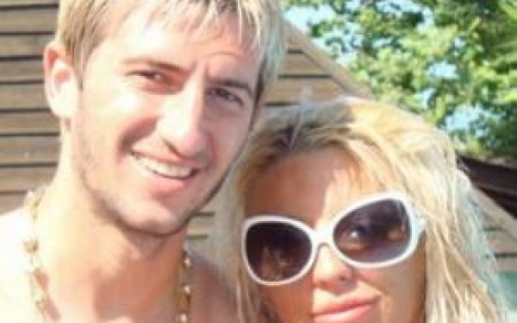 Капитанът на Сливен - с 10 акта за  шумен секс и мото: Голям член, весела къща!