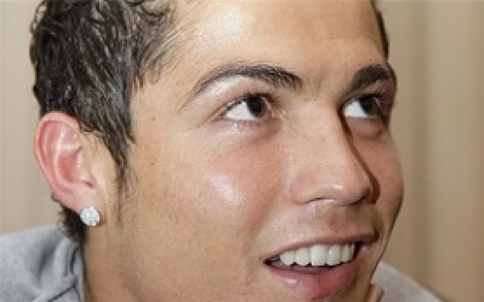 Роналдо успокои феновете на Юнайтед