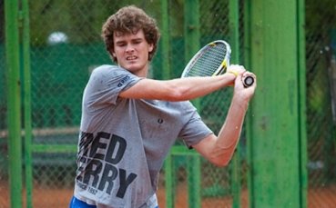 Грозданов ще играе утре, Мъри тренира днес на ТК Левски