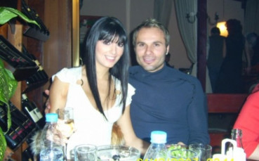 Гаджето на Роберт Петров иска секс на „Ноу Камп”