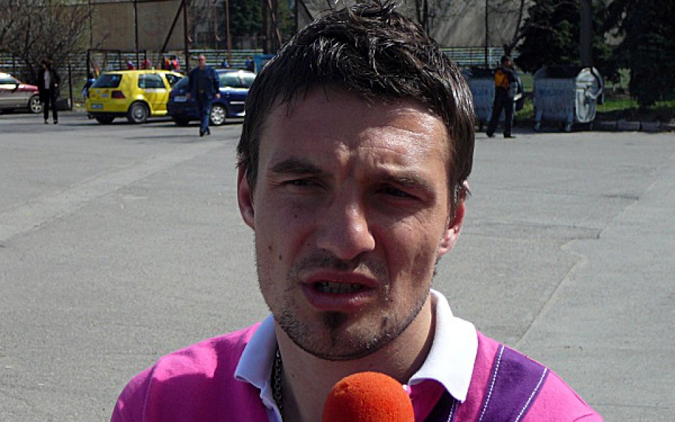 Йовов под въпрос за дербито с ЦСКА