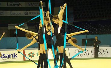 Гимнастичките ни с първа тренировка на подиум в Баку (снимки)