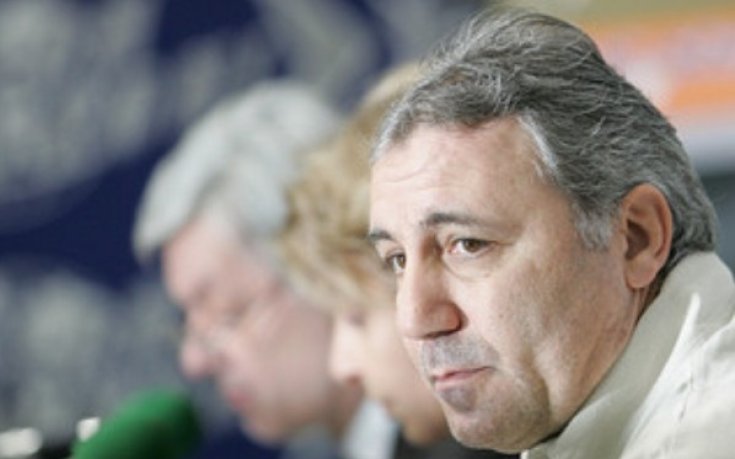 Лъчезар Танев за Гонг: Стоичков не е подписвал, само е поканен