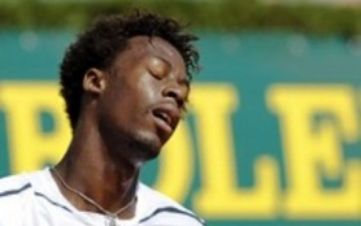 Монфис и Стосър са последните четвъртфиналисти в Париж