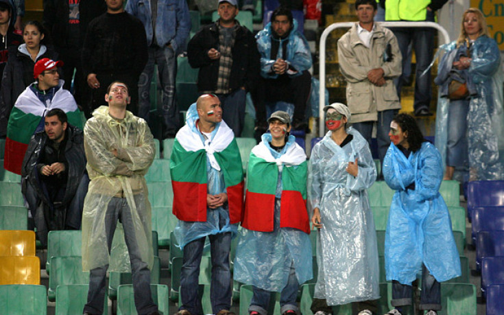 36 000 флага оцветяват на стадион Васил Левски