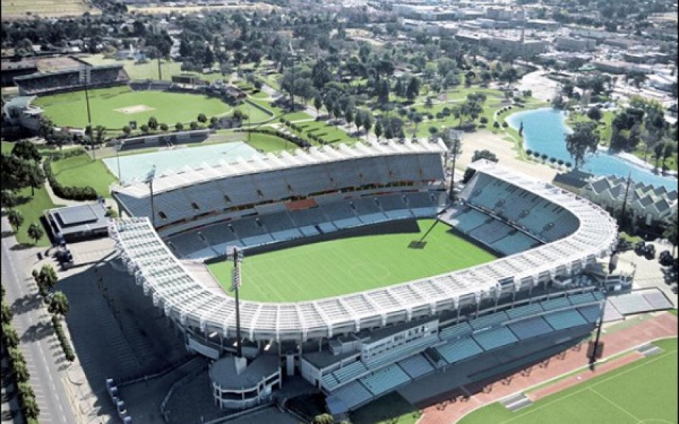 Стадионите в ЮАР: Фрий Стейт (Мангаунг/Блуемфонтайн)