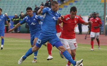 Програмата – кошмарен старт за Левски и мечтано начало за Любо Пенев