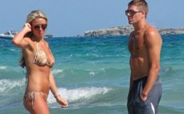 Семейство Джерард релаксира на Ибиса