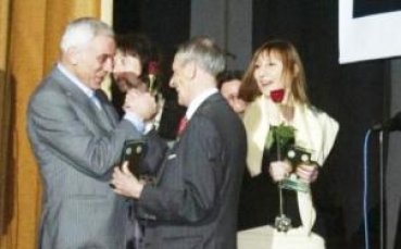 Осемнайсетгодишните девойки с поражение от Италия