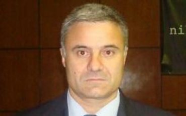 Димо Костов