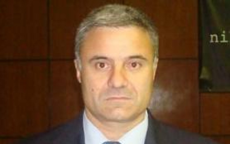 Димо Костов