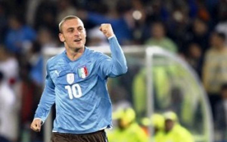 Рома към Реал Мадрид: Долу лапите от Де Роси