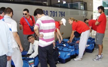 Турция блокира волейболистките ни